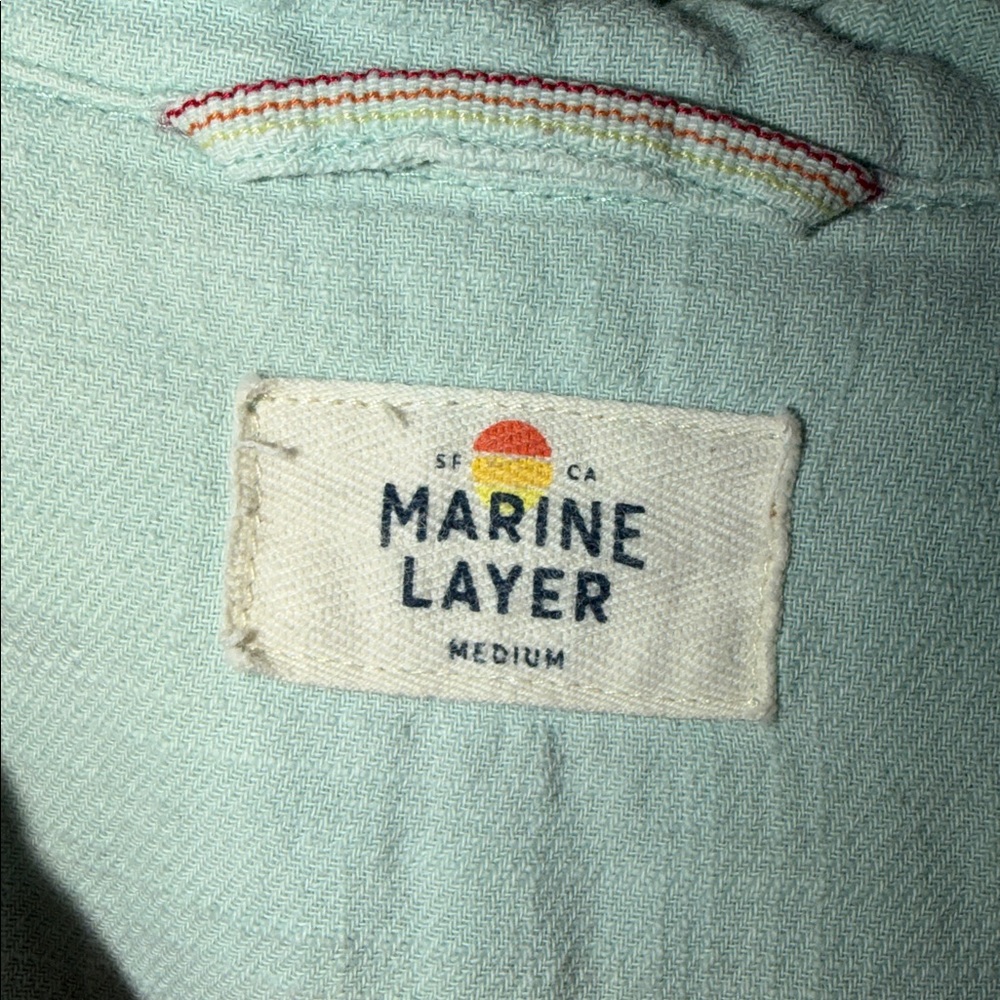 Marine Layer Button-Down Medium - image 4